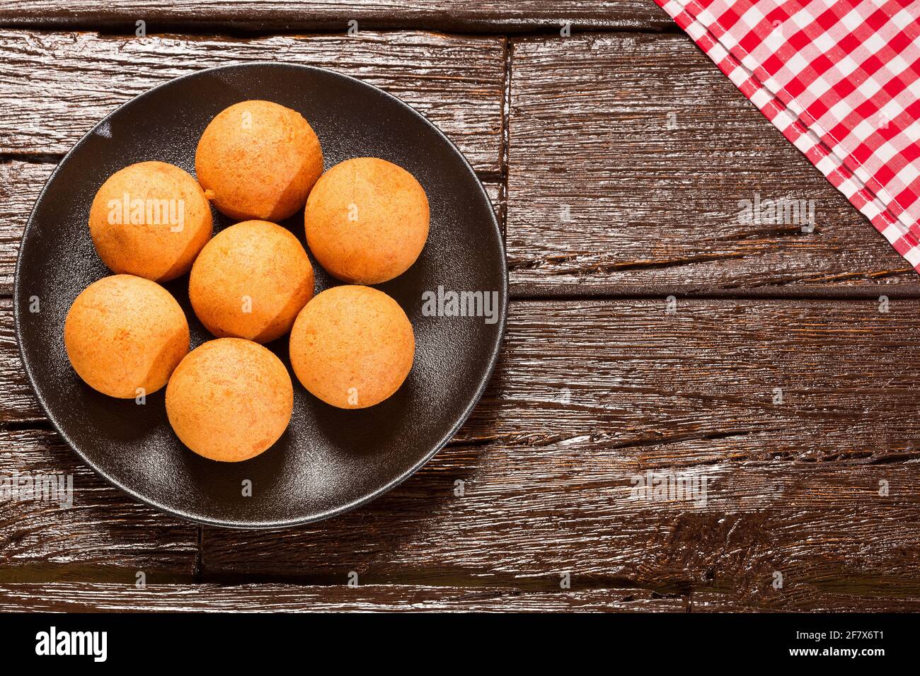 Traditional Colombian buñuelo Deep Fried Cheese Bread Stock Photo Alamy
