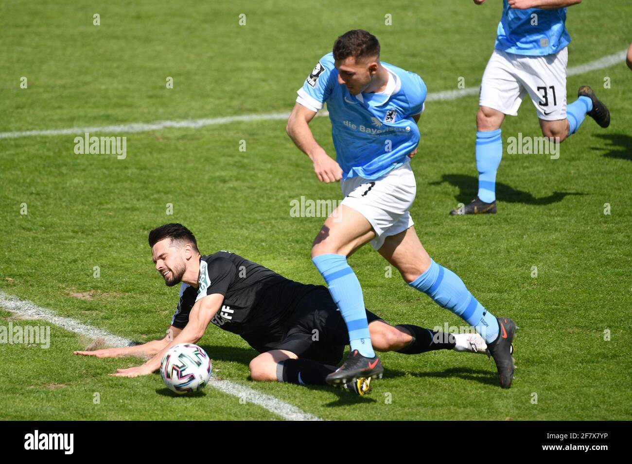 Semi BELKAHIA (TSV Munich 1860), action, duels versus Kasim RABIHIC (Verl),  Soccer 3.Liga, Liga3, TSV Munich 1860 - SC Verl on April 10th, 2021 in  Muenchen GRUENWALDER STADION. DFL REGULATIONS PROHIBIT ANY