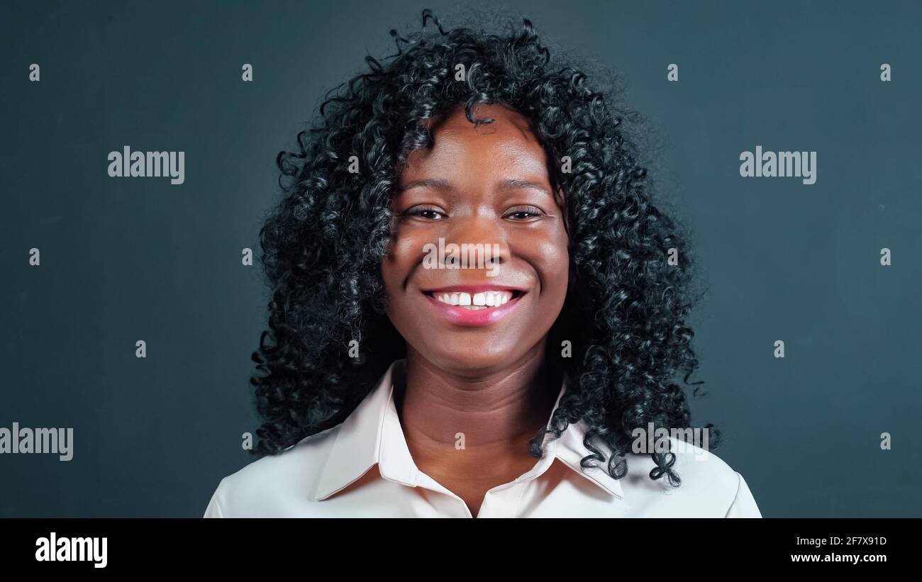 African american woman turns head hi-res stock photography and images ...
