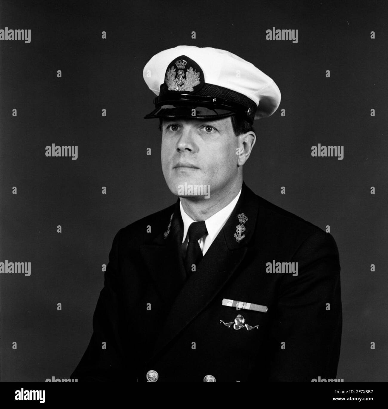 Lieutenant at sea of the 1st class of Specilae Services J.G. VOC ...