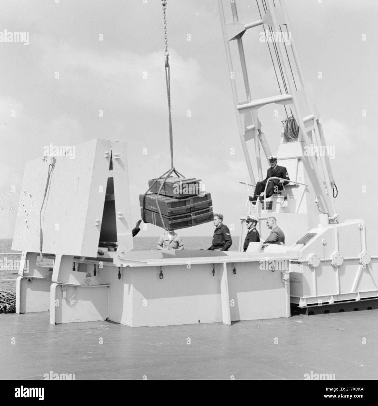 During the second proof of the pool star (A 835), the new supply ship