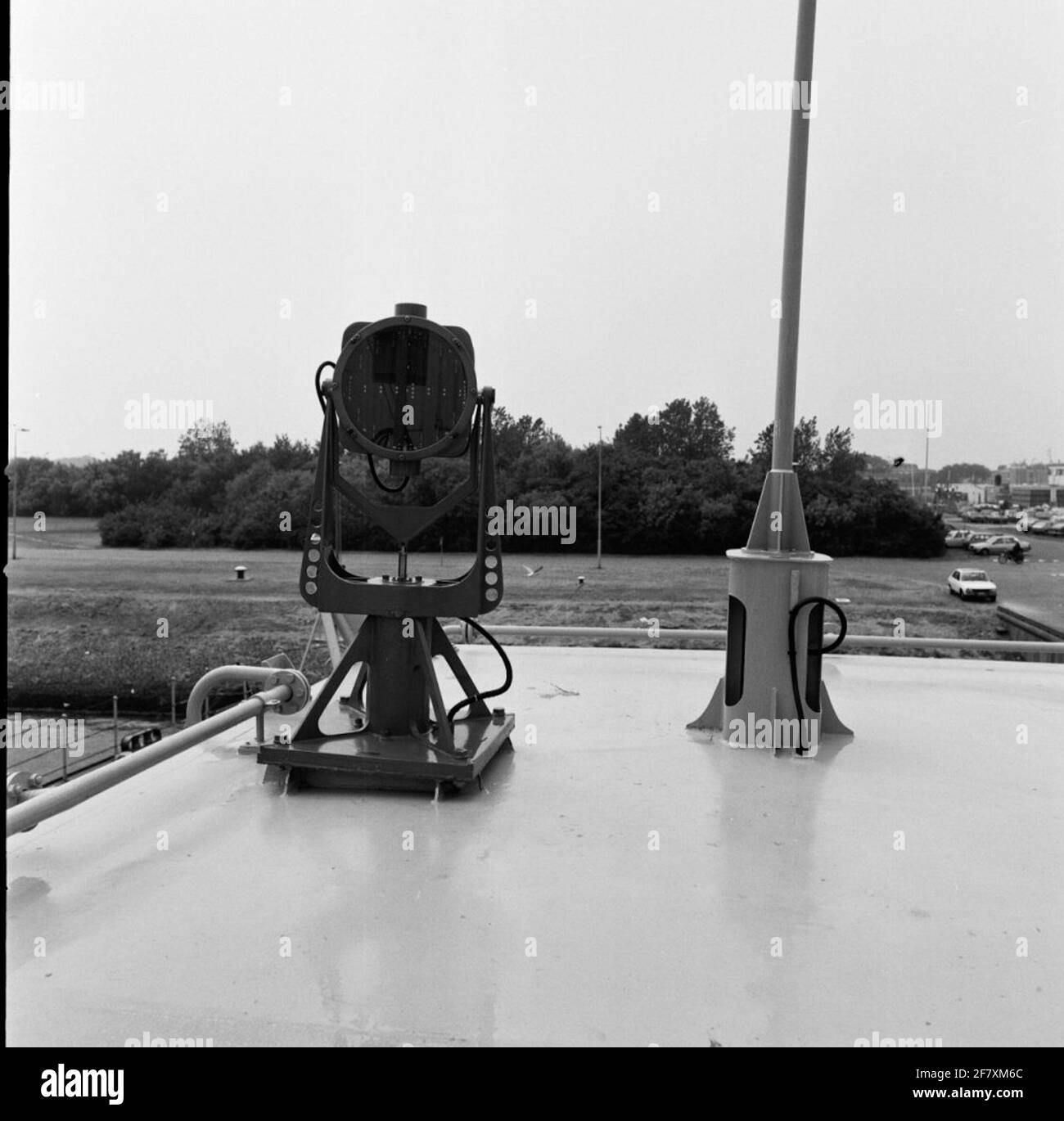Sein searchlight installation on the bridge roof from Hr.Ms. Haarlem ...