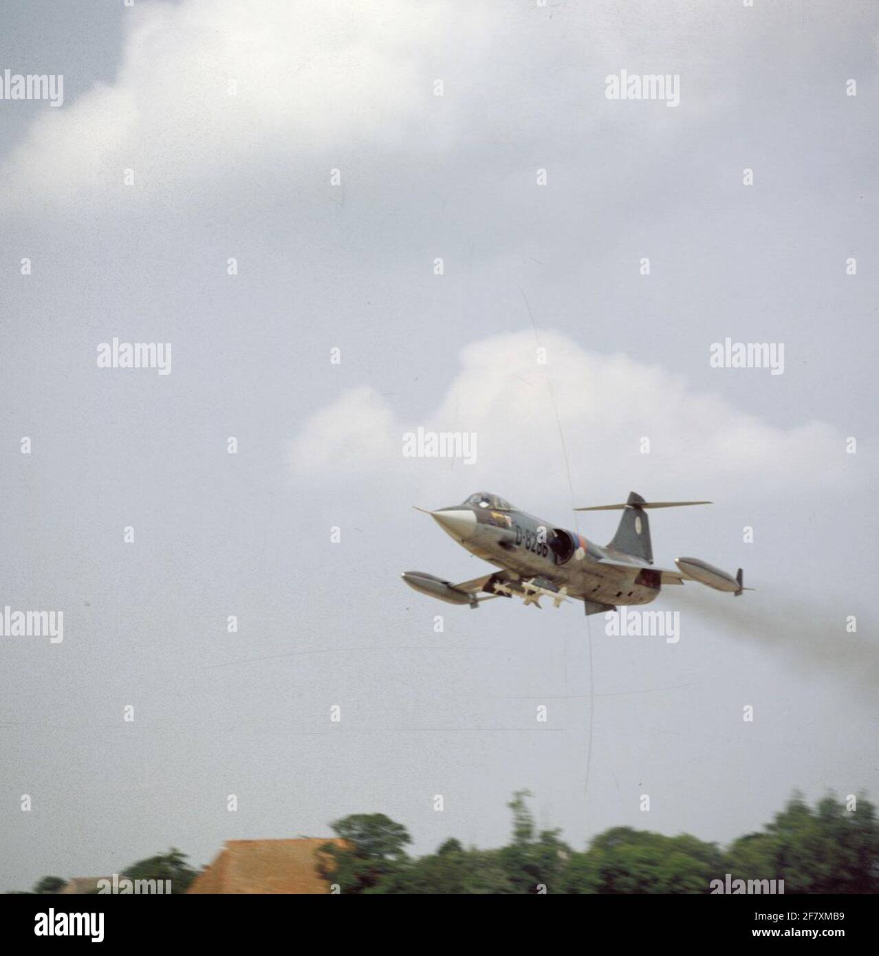 Lockheed F-104G Starfighter of 322 Squadron approaches the runway of ...