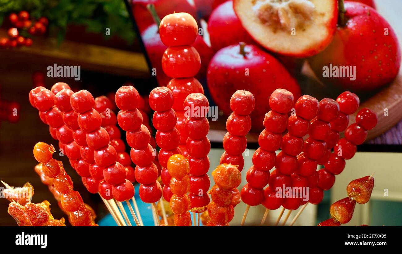 Bingtanghulu beijing hires stock photography and images Alamy