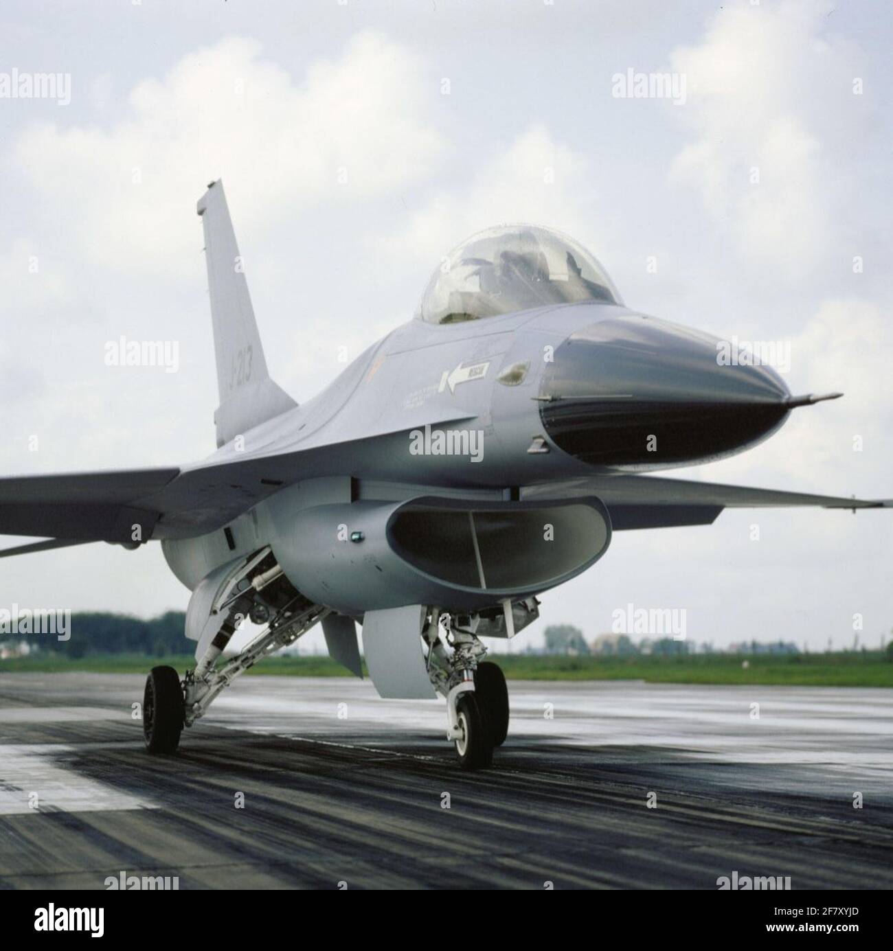 General Dynamics F-16A Stock Photo - Alamy