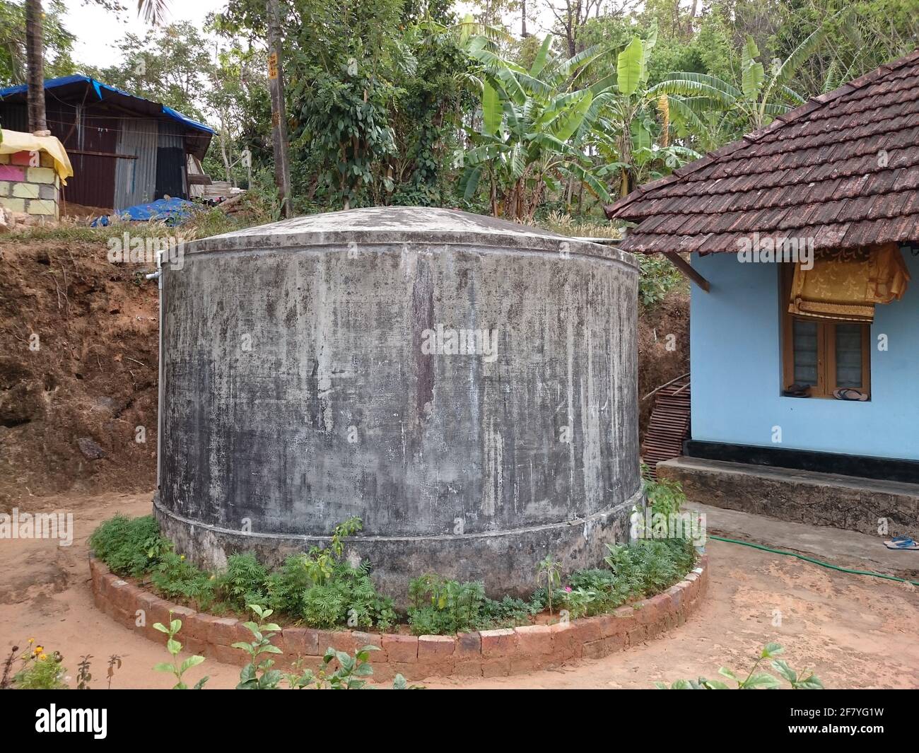 India rainwater harvesting hires stock photography and images Alamy