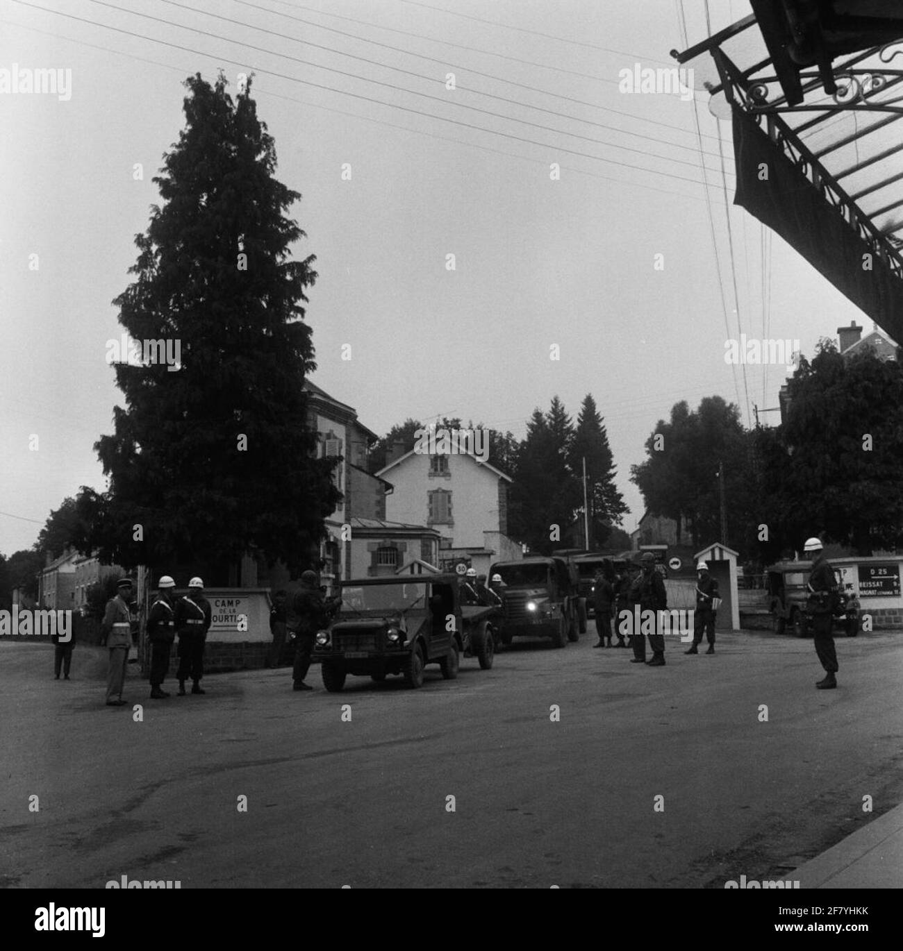 A Dutch column unknown wheel vehicles leaves the La Courtine camp in ...