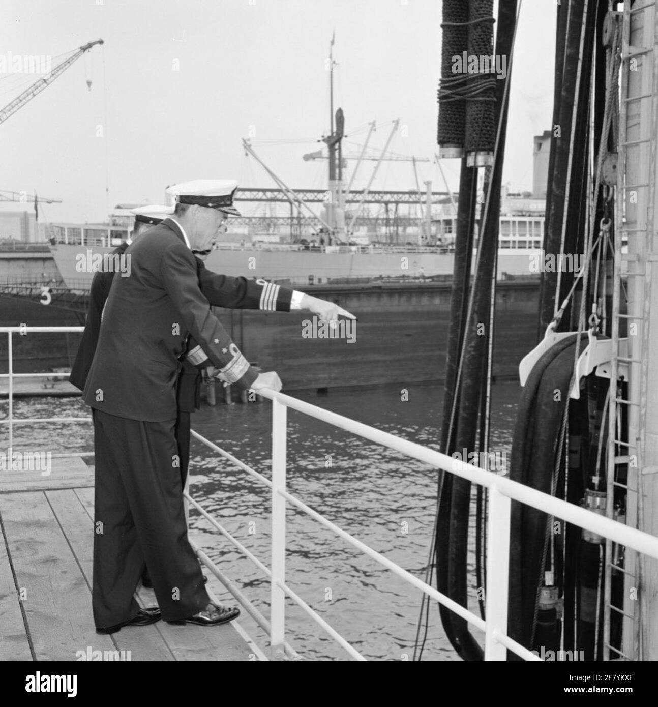 Prince Bernhard, in his position as Inspector General of the Armed Forces (IGK) and in the Uniform of Lieutenant Admiral (LTADM), visit the Rotterdamsche Droogdok Maatschappij (RDM) at the Heijplaat in Rotterdam. The seven provinces (Zipprov) (C 802) and the pool star (A 835), the supply ship for the Royal Netherlands Marine (KM), which after the commissioning as Harer Majesteits (Hr.Ms.) will go into the pool star. On board the pool star. Stock Photo