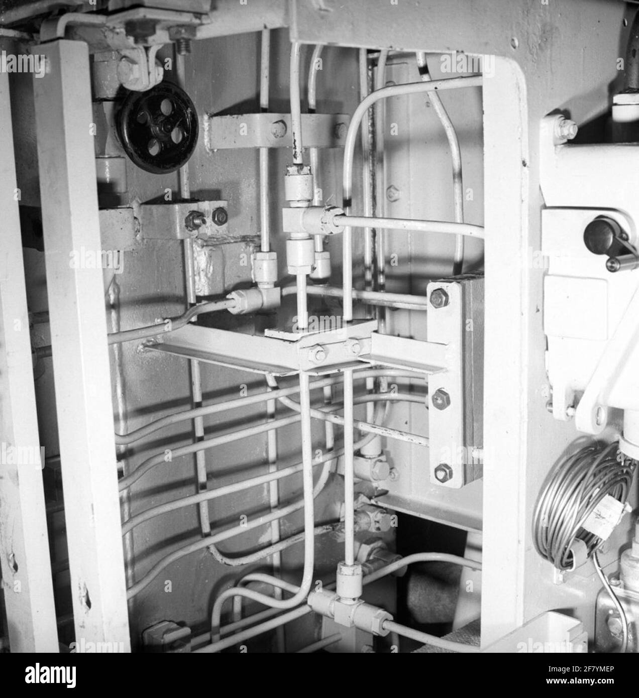 Shipboard transfer system hi-res stock photography and images - Alamy