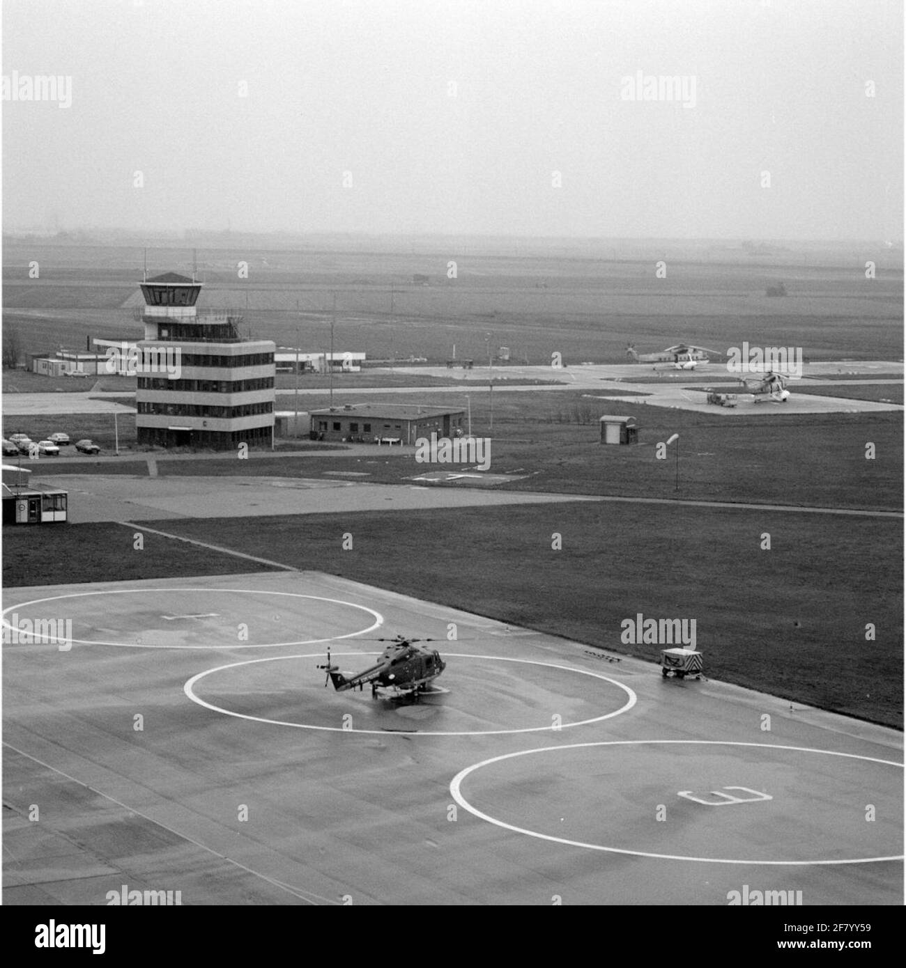 Klm sikorsky hi-res stock photography and images - Alamy