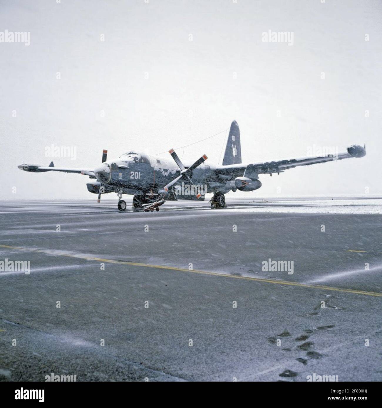 One Lockheed P2v 7b P 2h Sp 2h Neptune Maritime Patrouille Plane 1961 19 On Flykamp Valkenburg Stock Photo Alamy One Lockheed P2v 7b P 2h Sp 2h Neptune Maritime Patrouille Plane 1961 19 On Flykamp Valkenburg Stock Photo Alamy