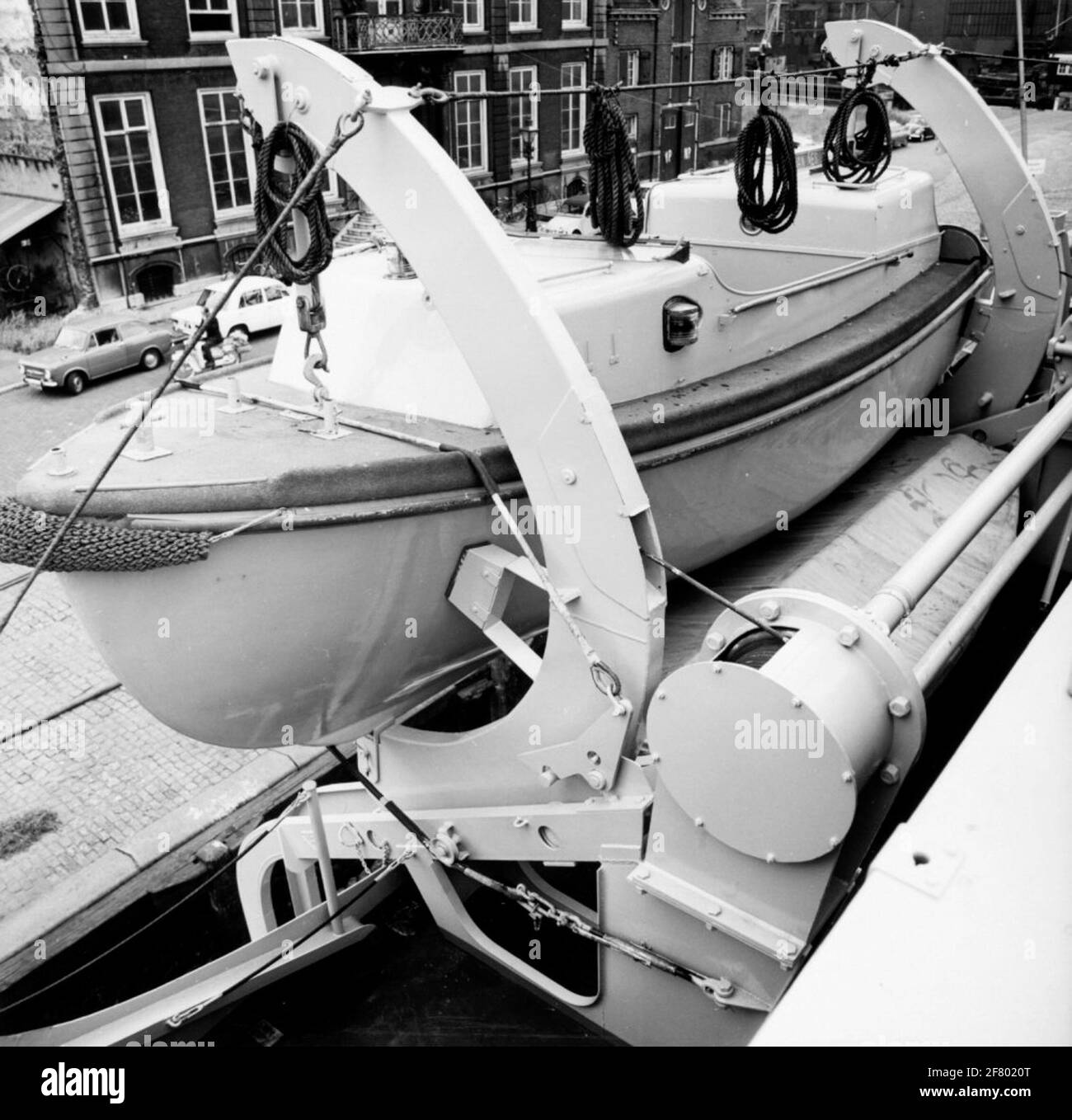 Construction of the Van Speijk class Freges Hr.Ms. Evertsen