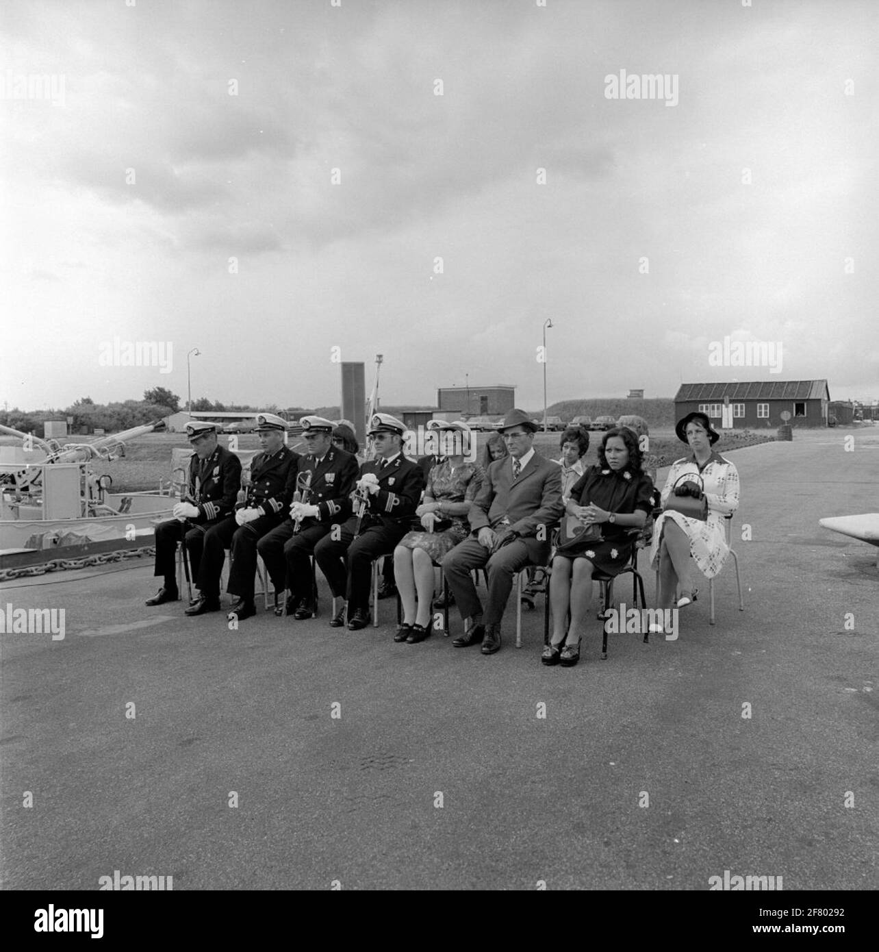 Guests in the sworn of officers of the Frigate Hr.Ms. Ermine (F 819, EX-US PCE 1605) In August 1975, left the adjutant of Z.K.H. de Prins der Nederlanden Captain-Ter-Zee G.P. Slikker (1929-1980). Stock Photo