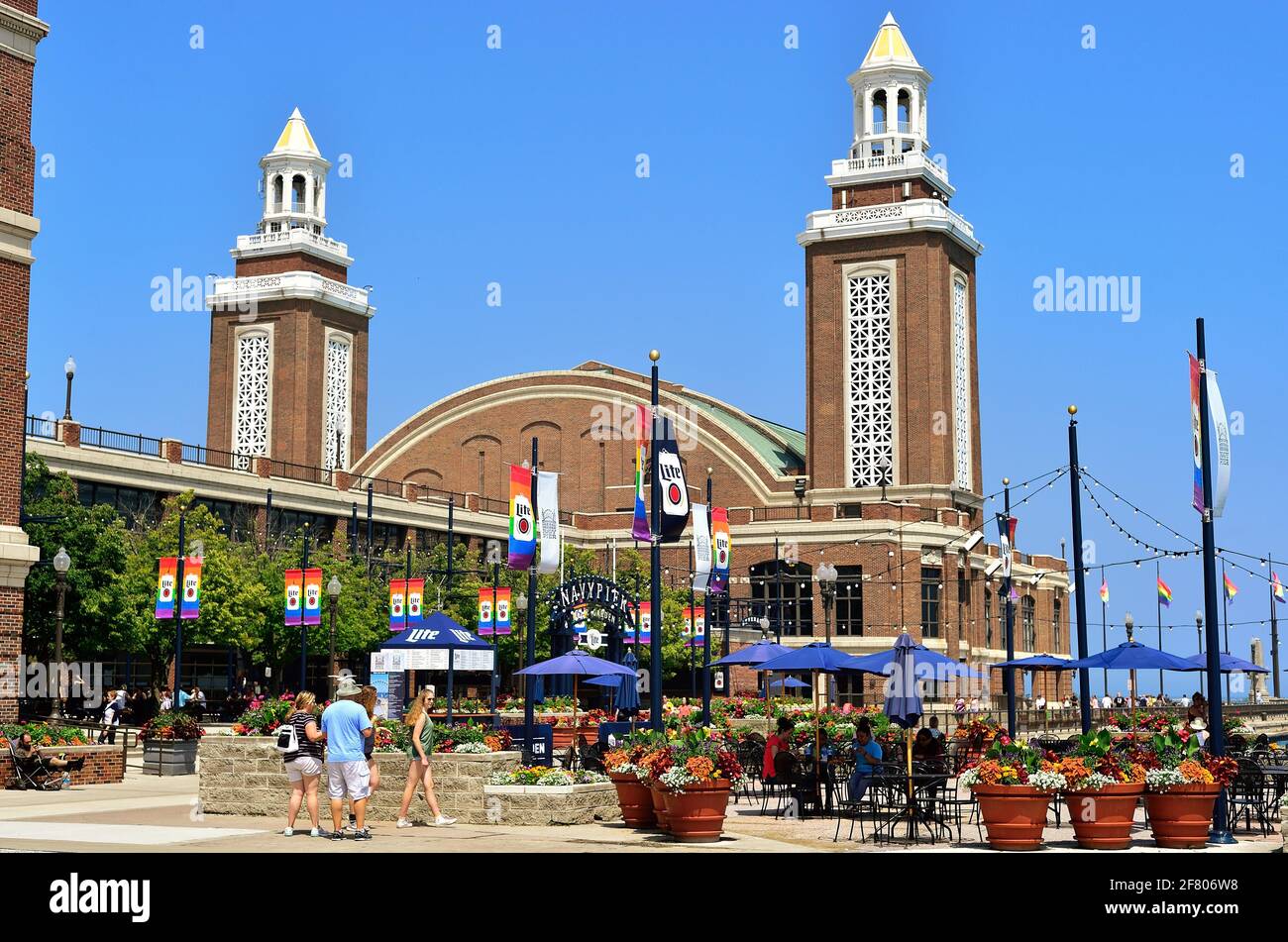 Chicago, Illinois, USA. The landmark twin towers at the eastern end of Navy Pier. Stock Photo