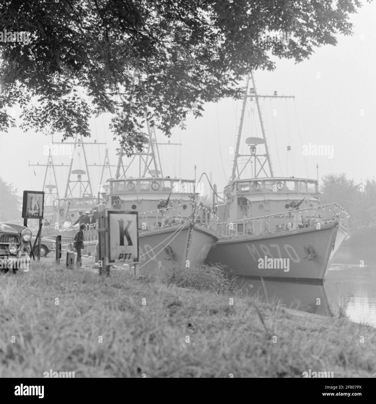 Domestic unity Black and White Stock Photos Images Alamy