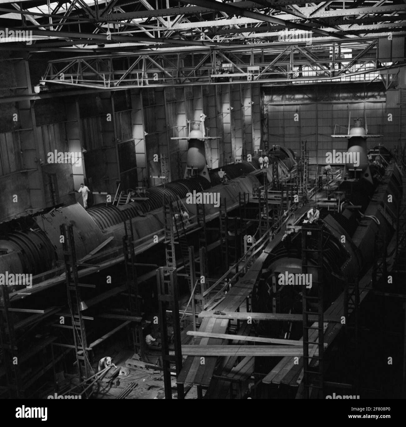 Building the submarines Dolphin (S 808) and seal (S 809) at the Construction site of Rotterdamsche Droogdok Maatschappij (RDM) in Rotterdam in 1958. Stock Photo
