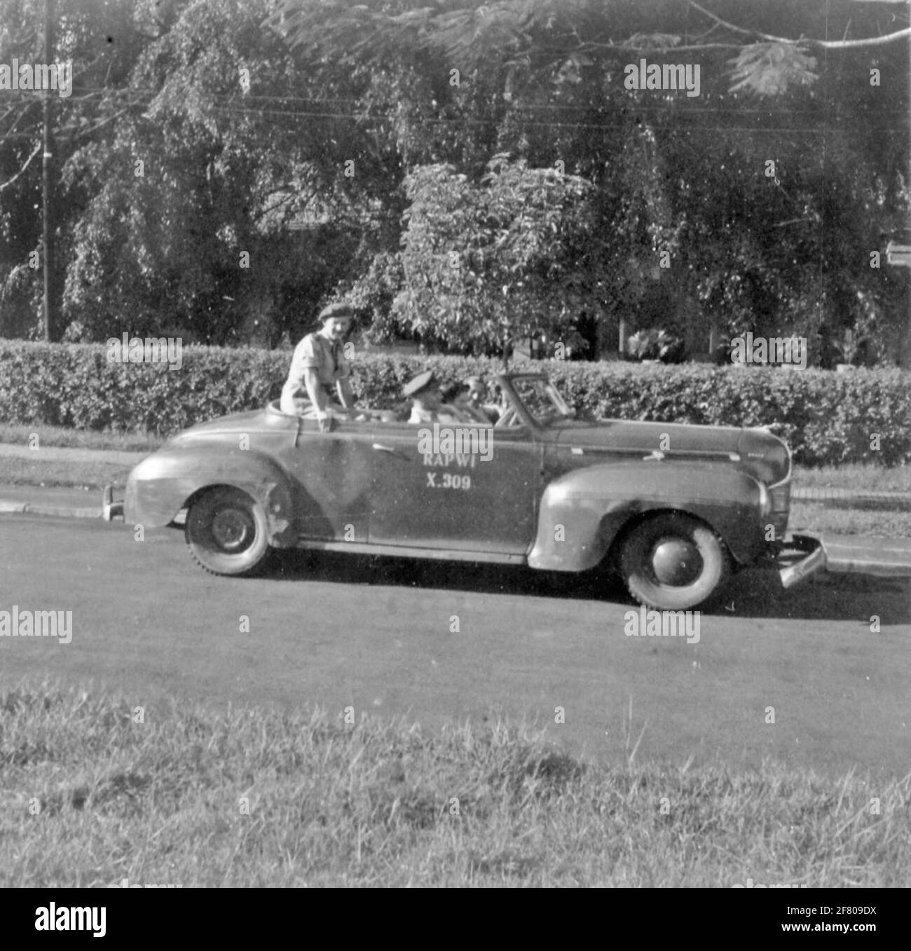 Passenger car joins the Rapwi (Relief Administration Prisoners of War and Annex) in Semarang (Central Java) in 1945. Stock Photo