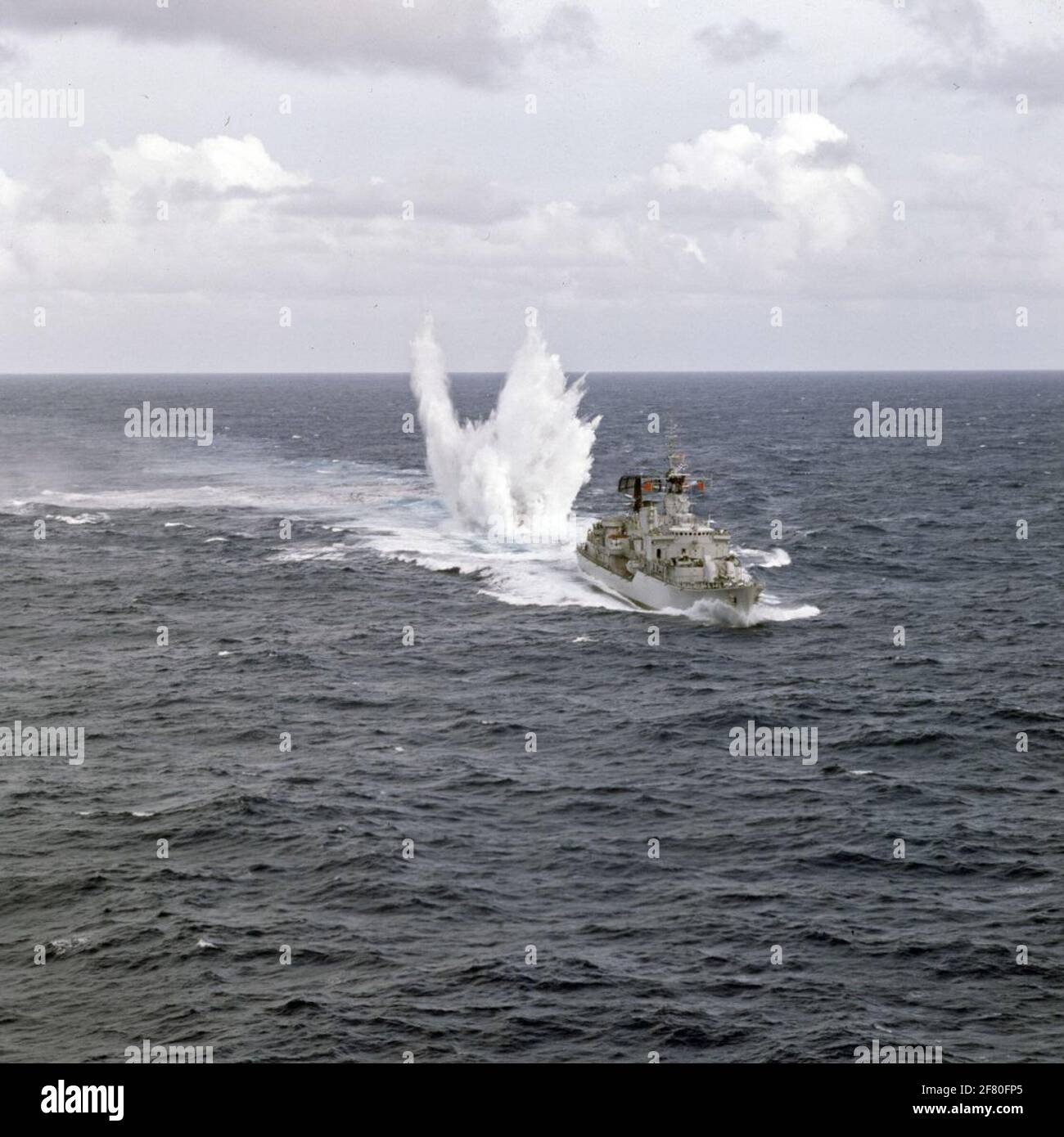 The submarine booth (BJager) Hr.Ms. Drenthe (19571980) throws a depth