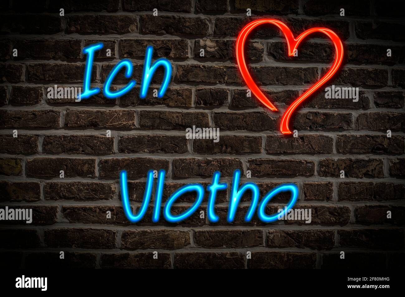 Leuchtreklame, Ich liebe Vlotho, Nordrhein-Westfalen, Deutschland, Europa | Illuminated advertising, I love Vlotho, North Rhine-Westphalia, Germany, E Stock Photo