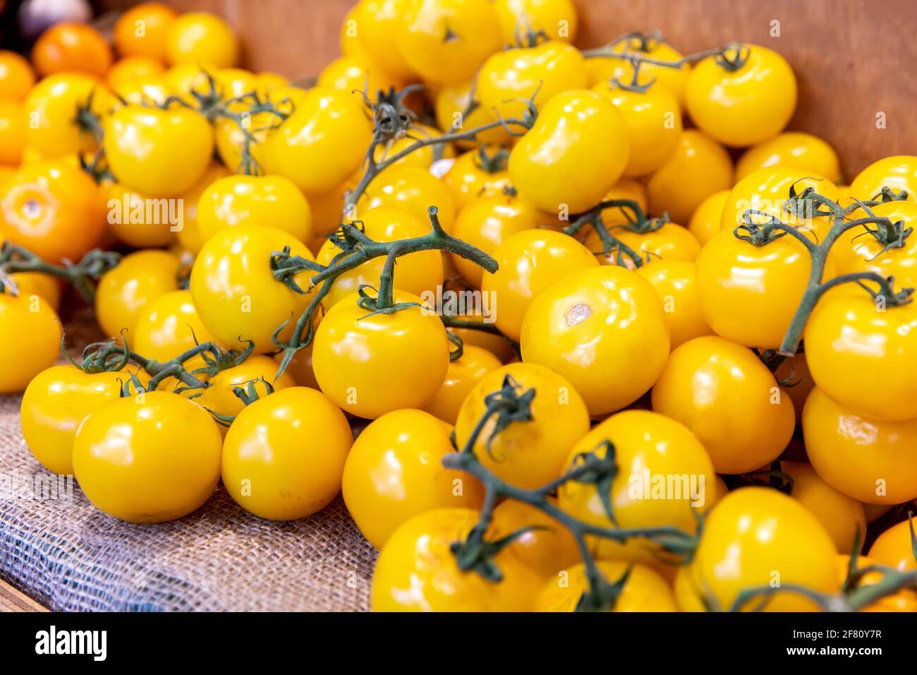 Yellow vegetables hires stock photography and images Alamy