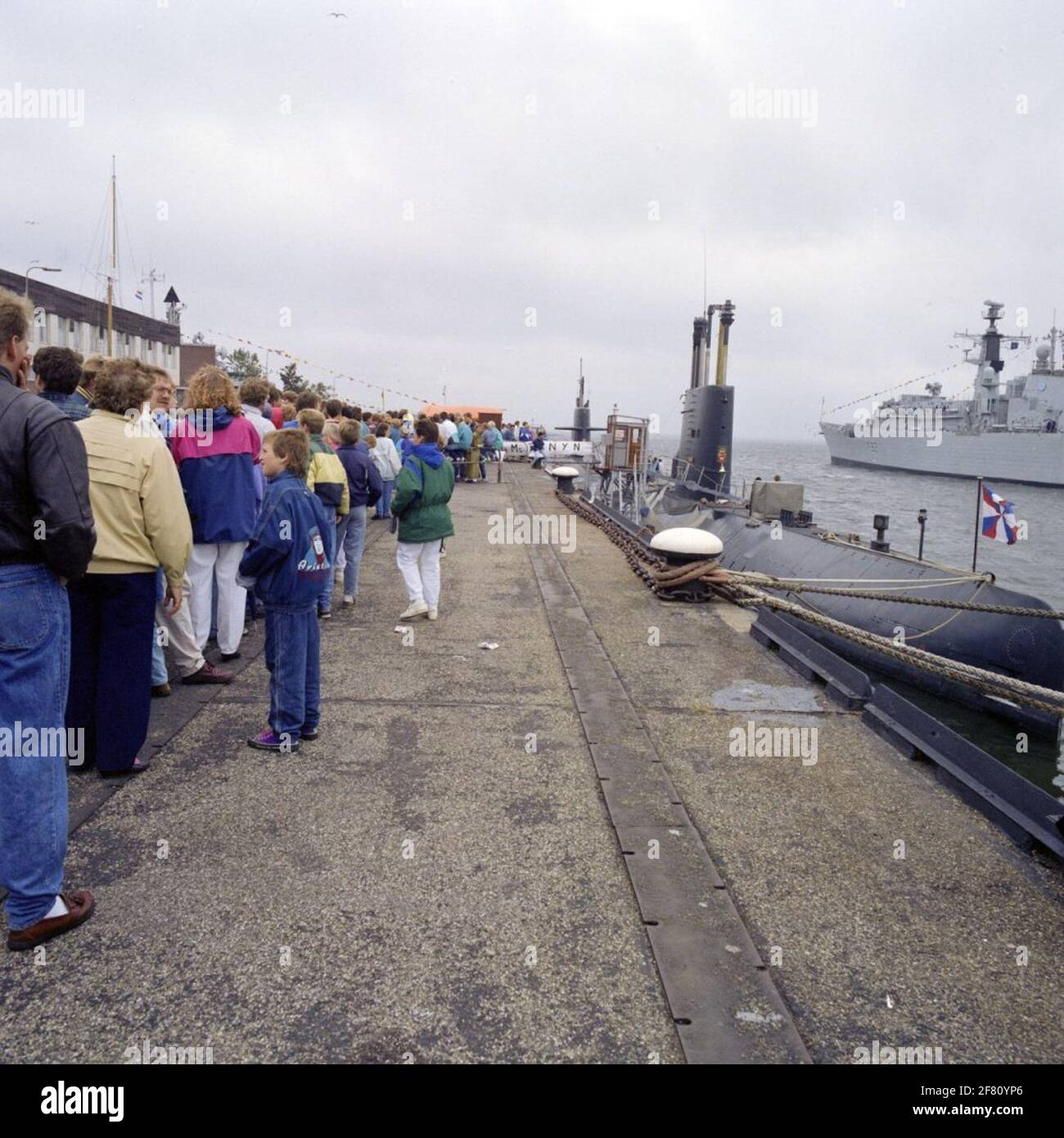 Hms boxer hi-res stock photography and images - Alamy