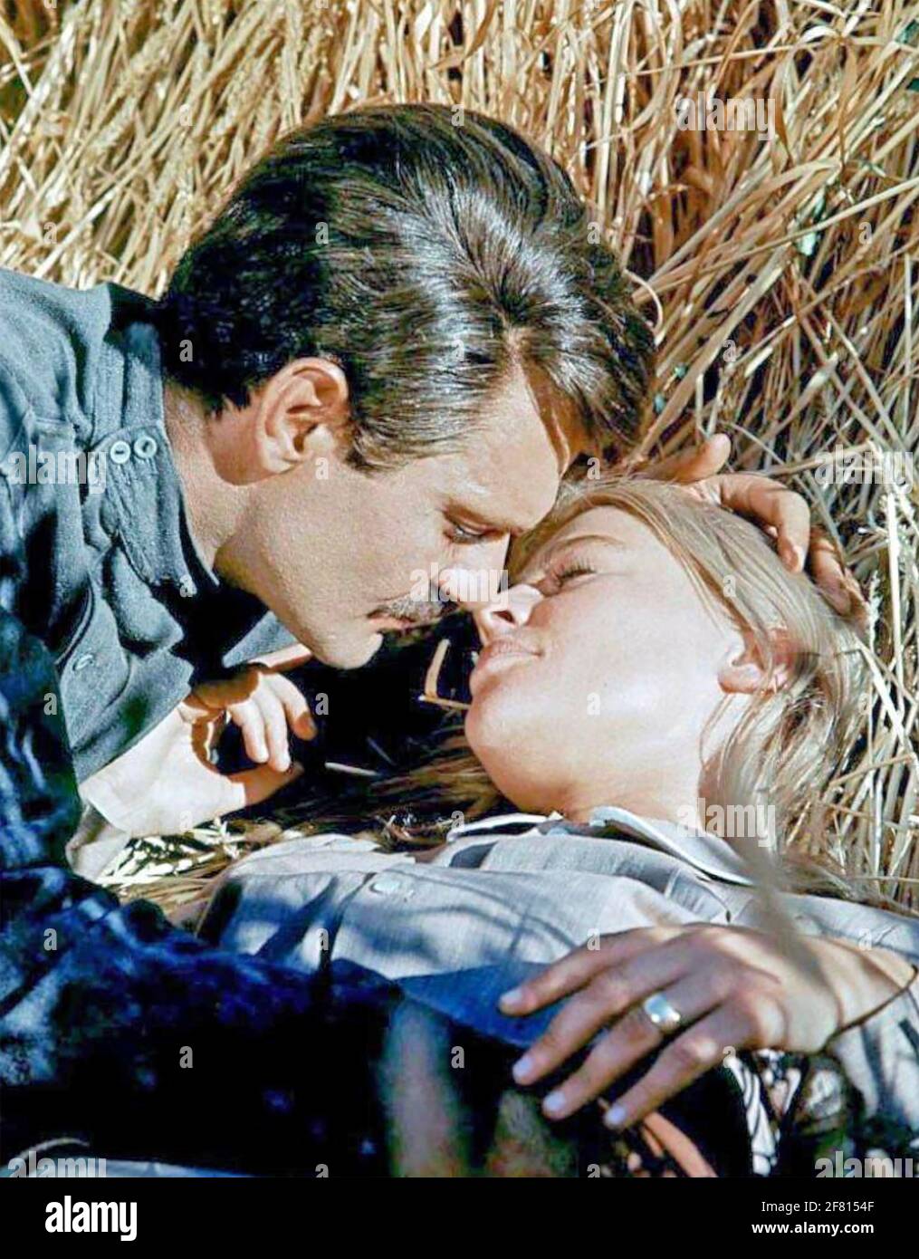 DOCTOR ZHIVAGO 1965  MGM film with Omar Sharif and Julie Christie Stock Photo