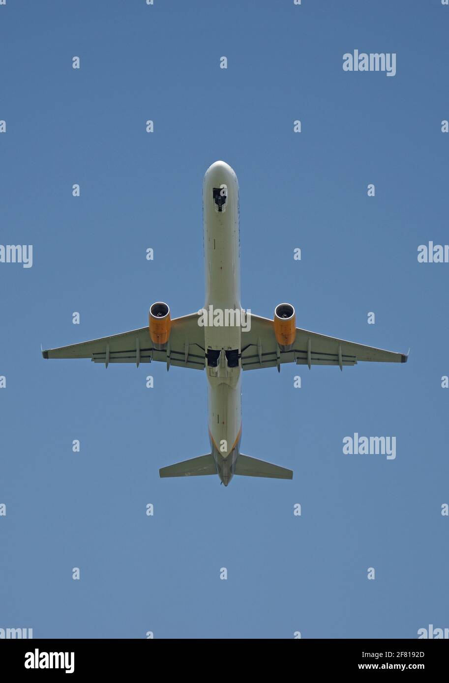 Düsseldorf, Germany - July 16, 2015: Boeing B757-330 of Condor taking off at the airport of Düsseldorf Stock Photo