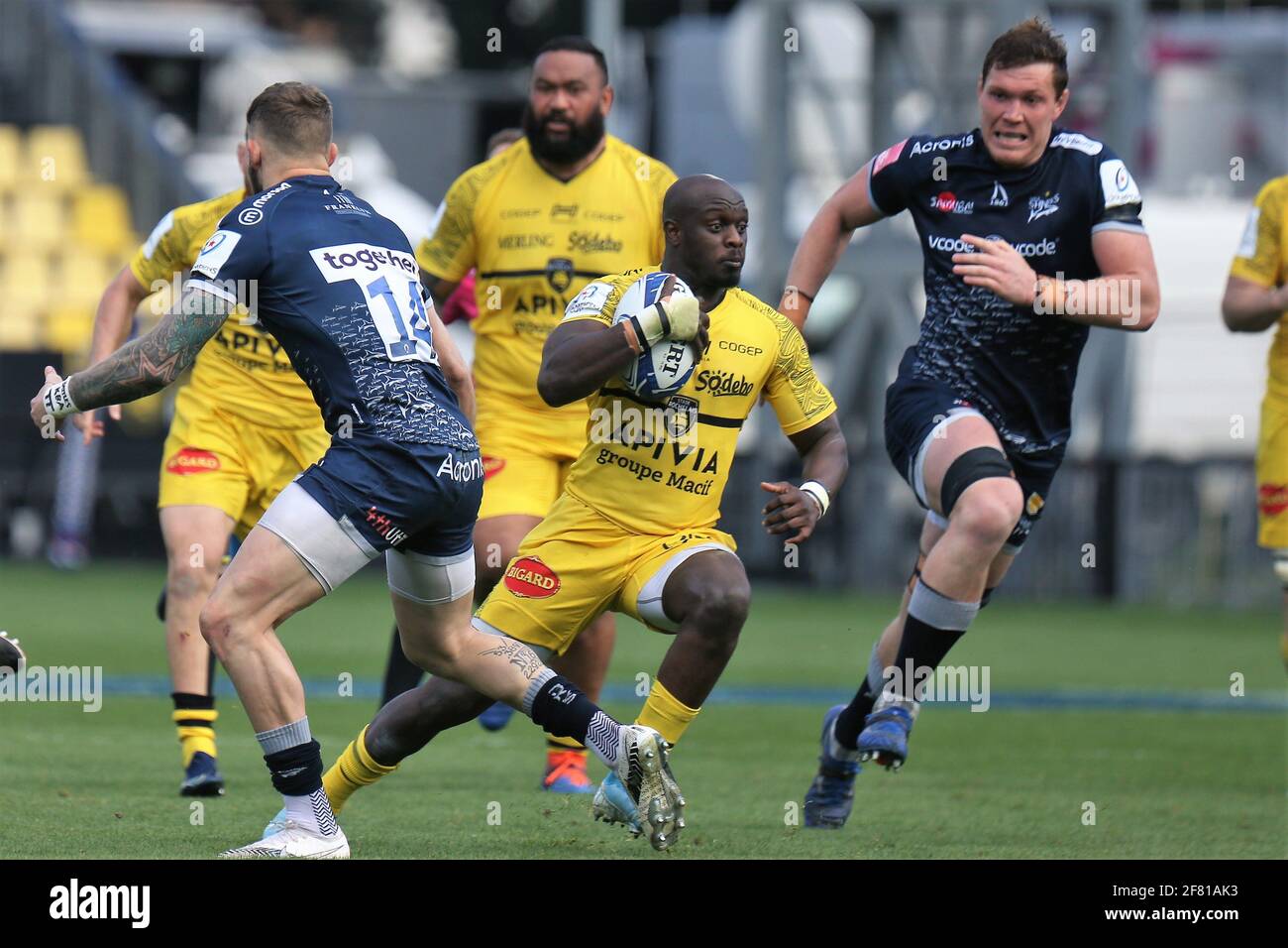 Raymond Rhule Of La Rochelle During The European Rugby Champions Cup Quarter Final Rugby Union Match Between La Rochelle And Sale Sharks On April 10 21 At Marcel Deflandre Stadium In La Raymond Rhule Of La Rochelle During The European Rugby Champions Cup Quarter Final Rugby Union Match Between La Rochelle And Sale Sharks On April 10 21 At Marcel Deflandre Stadium In La