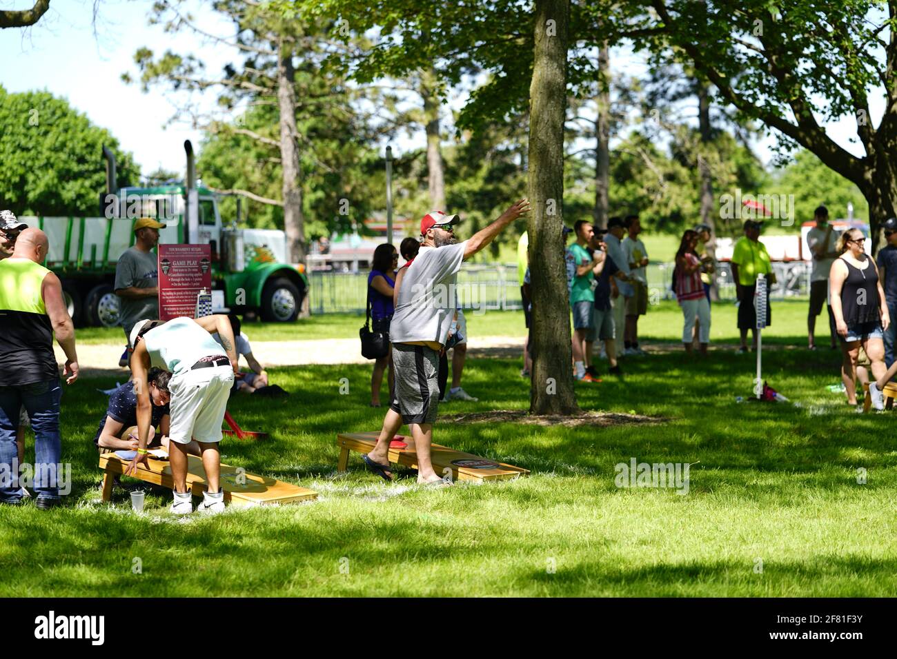 Bean bag toss hi-res stock photography and images - Alamy
