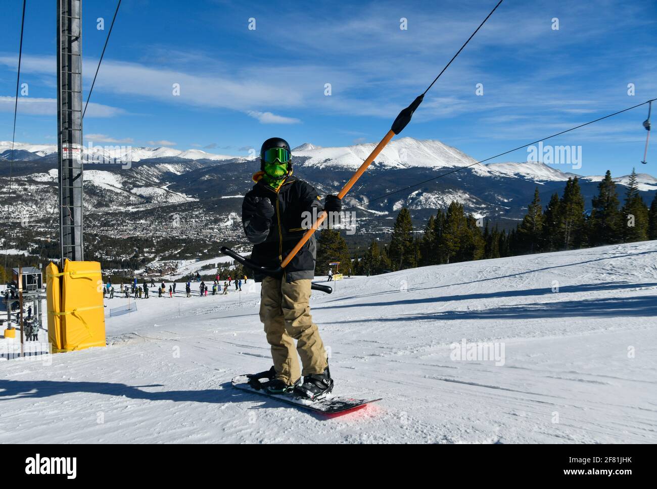 People using t-bar ski lift to get on the top of Breckenridge, Colorado  Stock Photo - Alamy