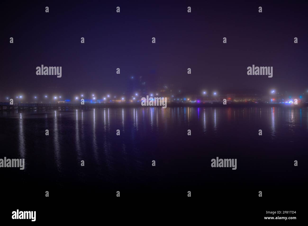 Foggy night in Sheepshead Bay Brooklyn NY USA Stock Photo Alamy