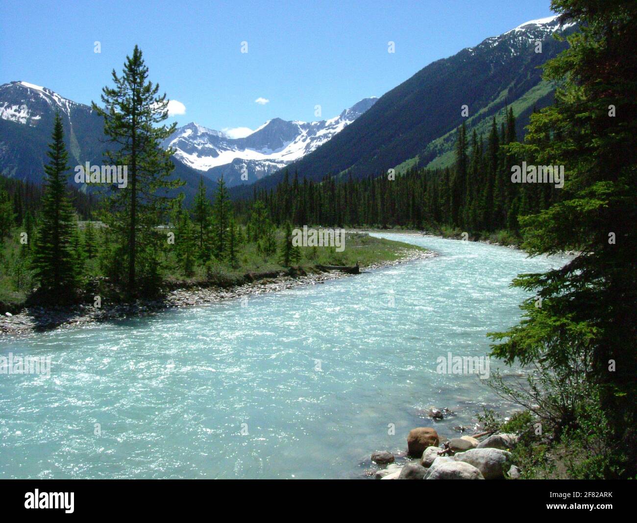 Kootenay river canadian rocky mountains hi-res stock photography and ...