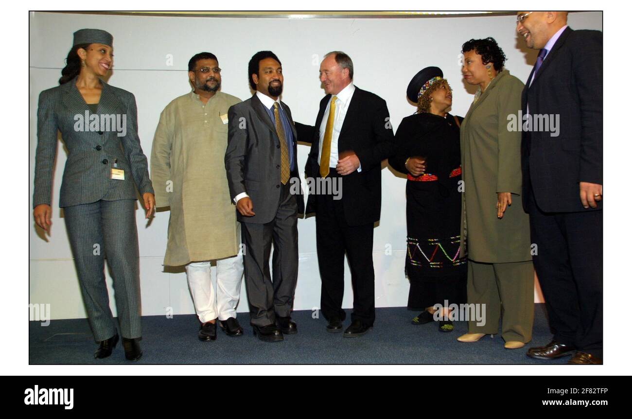 A gathering of the children of Black Leaders....(l to R) Attallah Shabazz, daughter of Malcolm X, Tushar Gandhi, great grandson of Mahatma Gandhi, Gamal Nkrumah, son of Kwame Nkrumah, Ken Livingston, London Mayor, Zindzi Mandela, daughter of Nelson Mandela,Yolada King, daughter of Martin Luther King Jr and Lee Jasper, policy director. The exclusive event was the highlight of the Mayors Black History Month running through October.pic David Sandison 23/10/2002 Stock Photo