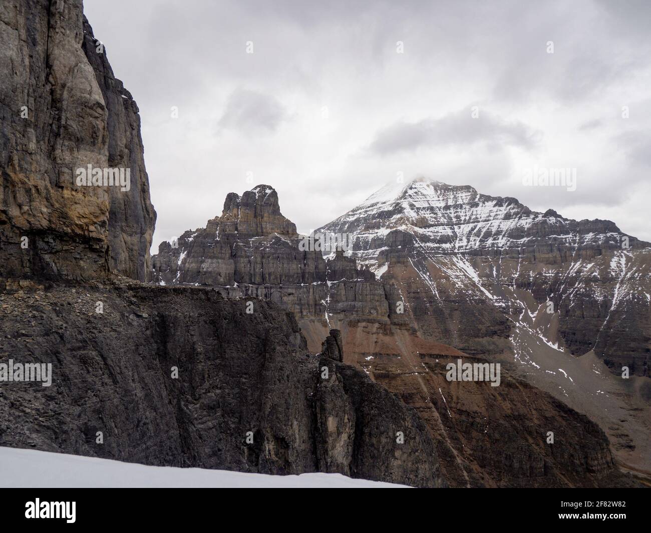 Peak alpine experience hi-res stock photography and images - Alamy