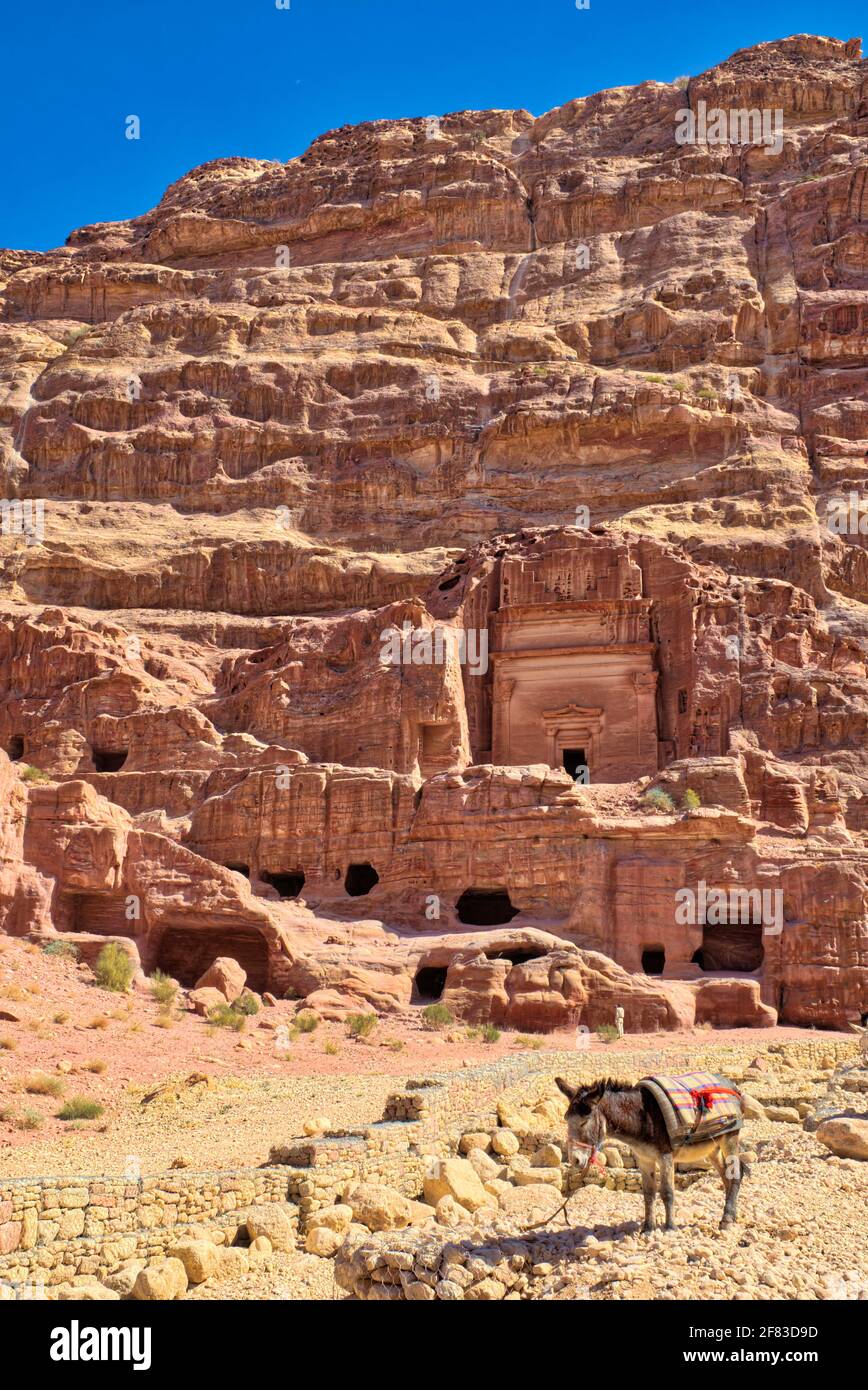 Tomb of Unayshu, late 1st century AD, Petra, Ma'an, Jordan. This tomb carved by the Nabateans in the face of Jabal al-Khubtha, the mountain overlookin Stock Photo