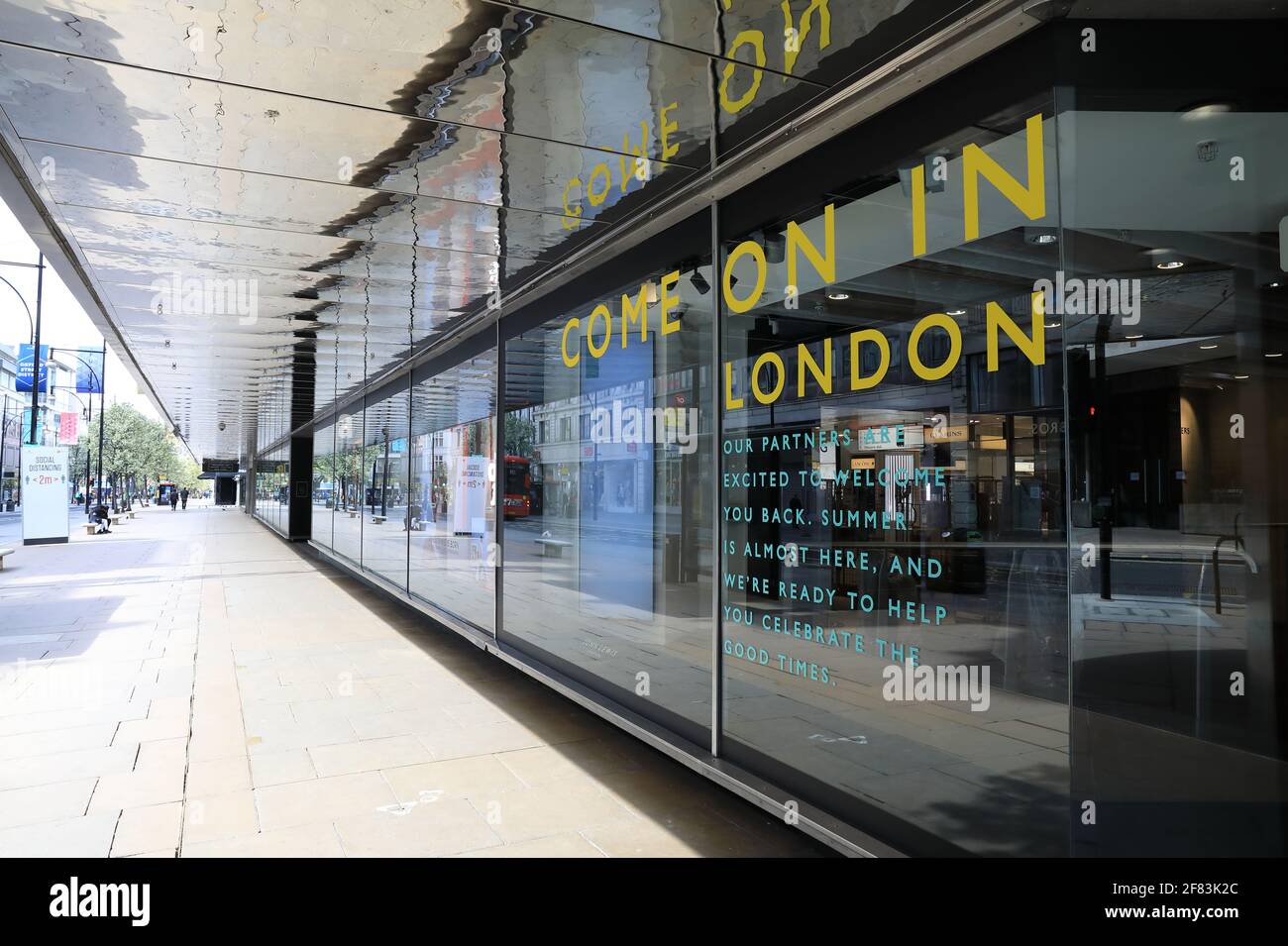 London, UK, April 11th, 2021. John Lewis ready to reopen and welcome back customers on April 12th, as per the government's roadmap to Covid restriction easing. Monica Wells/Alamy Live News Stock Photo