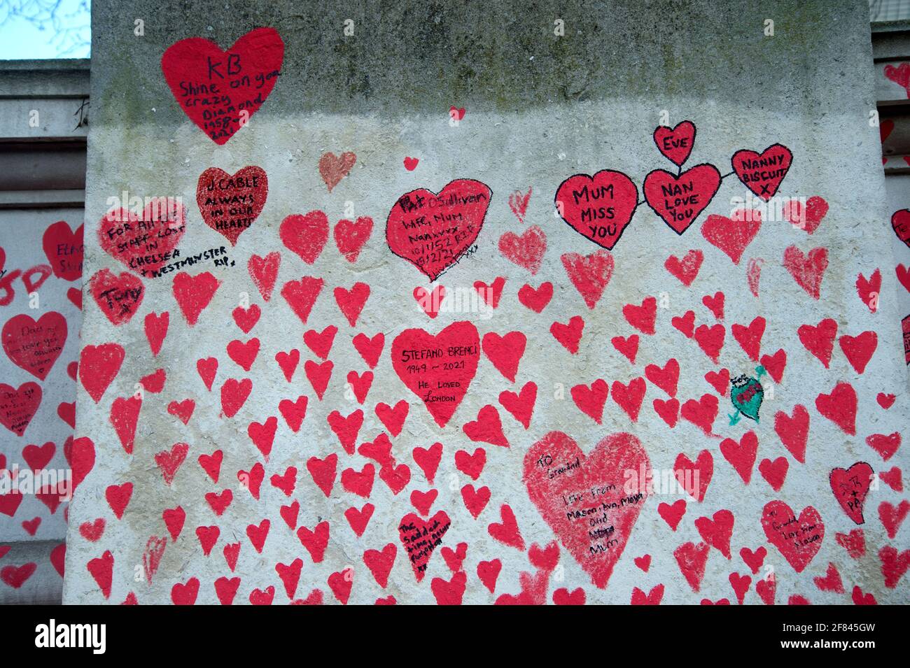 Southbank, London, England, UK. National Covid Memorial Wall. Red hearts to commerate those who died of Covid. Stock Photo