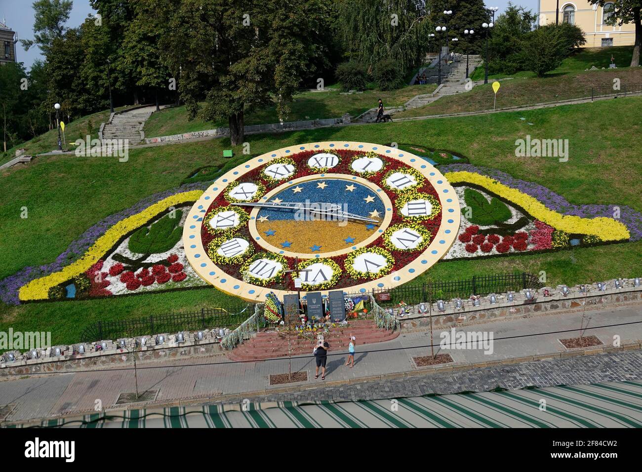 Flower Clock and Memorial to the Fatalities of the Revolution of Dignity, also called Euromaydan Yevromaydan, Kiev, Ukraine Stock Photo