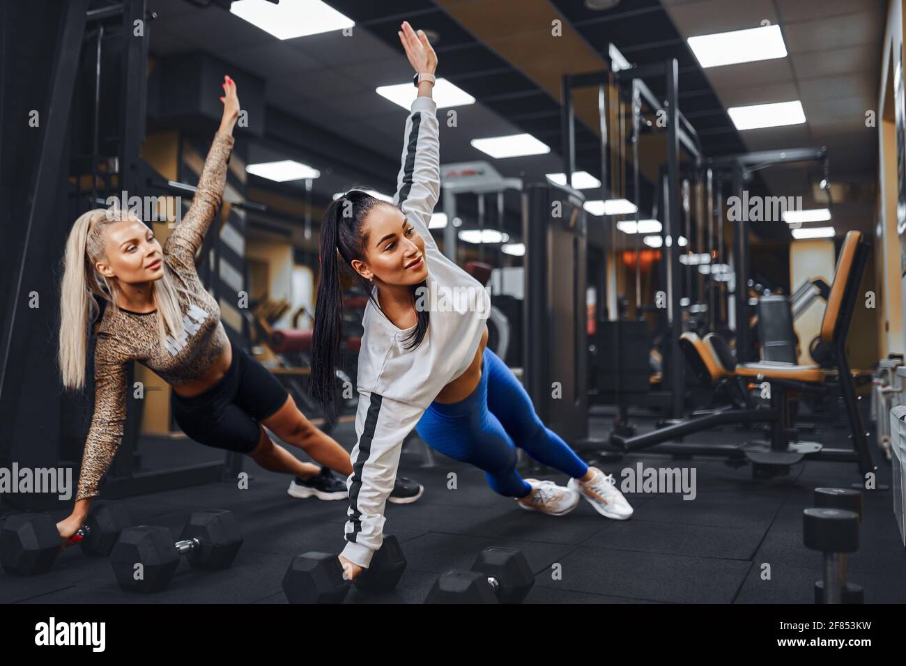Wallpaper blonde, pose, workout, fitness, gym for mobile and desktop,  section спорт, resolution 5197x3468 - download
