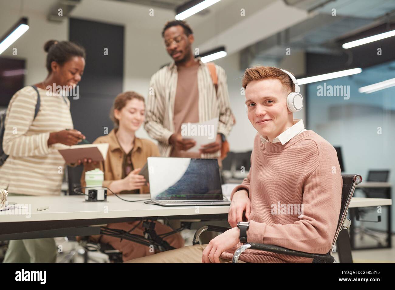 Teenage male smiling posing hi-res stock photography and images - Alamy