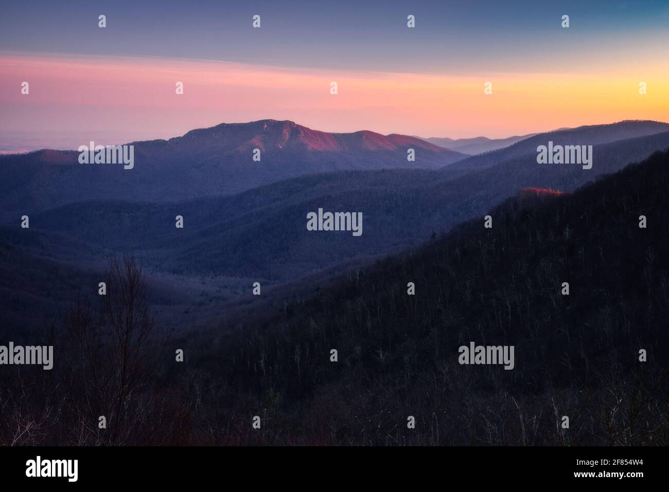 Pinnacles overlook hi-res stock photography and images - Alamy