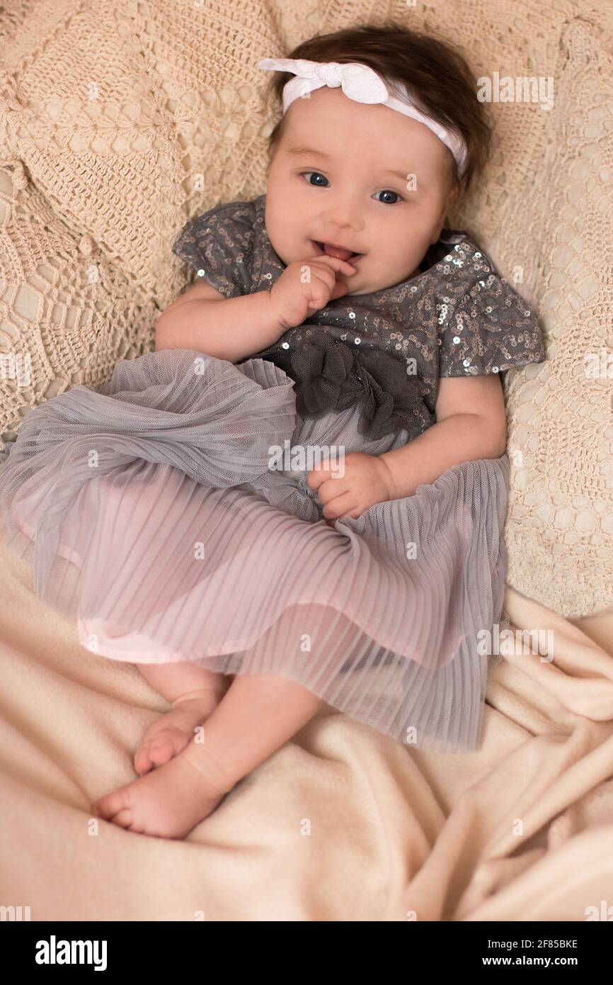 4 months baby best sale girl