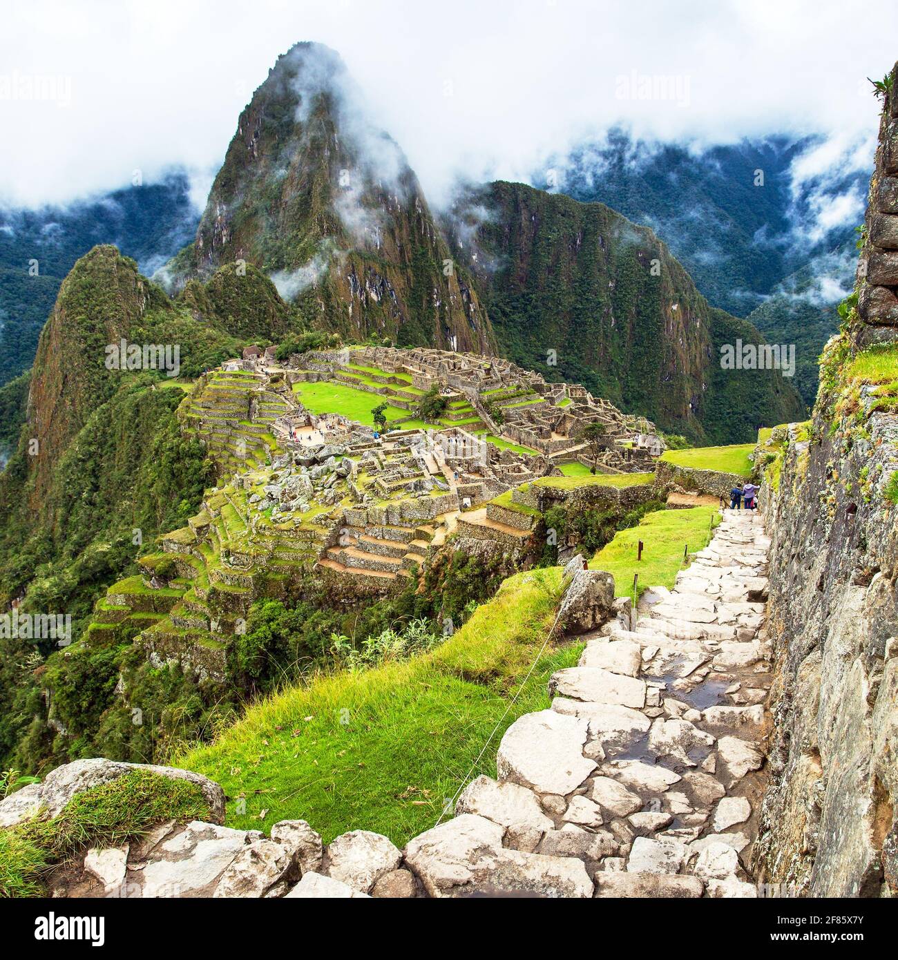 Machu picchu city of cusco hi-res stock photography and images - Alamy