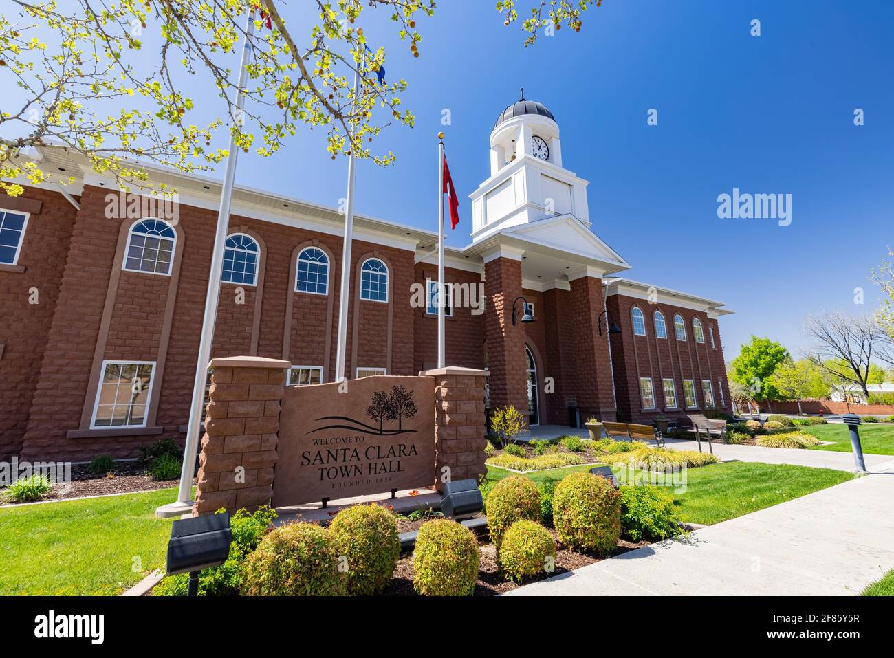 Exterior view of the Santa Clara City Office at Utah, USA Stock Photo