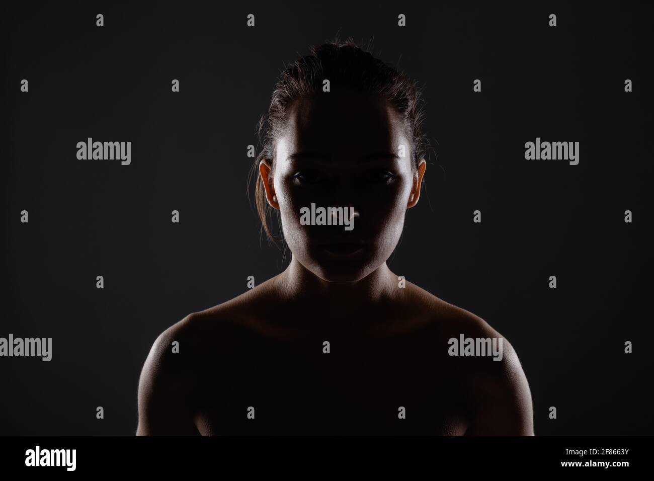 Black headshot silhouette hi-res stock photography and images - Alamy