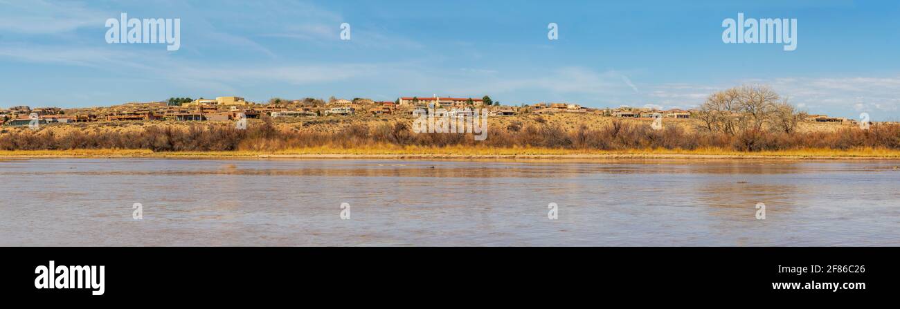 The Rio Grande River In Rio Grande Nature Center State Park Albuquerque New Mexico Stock Photo Alamy