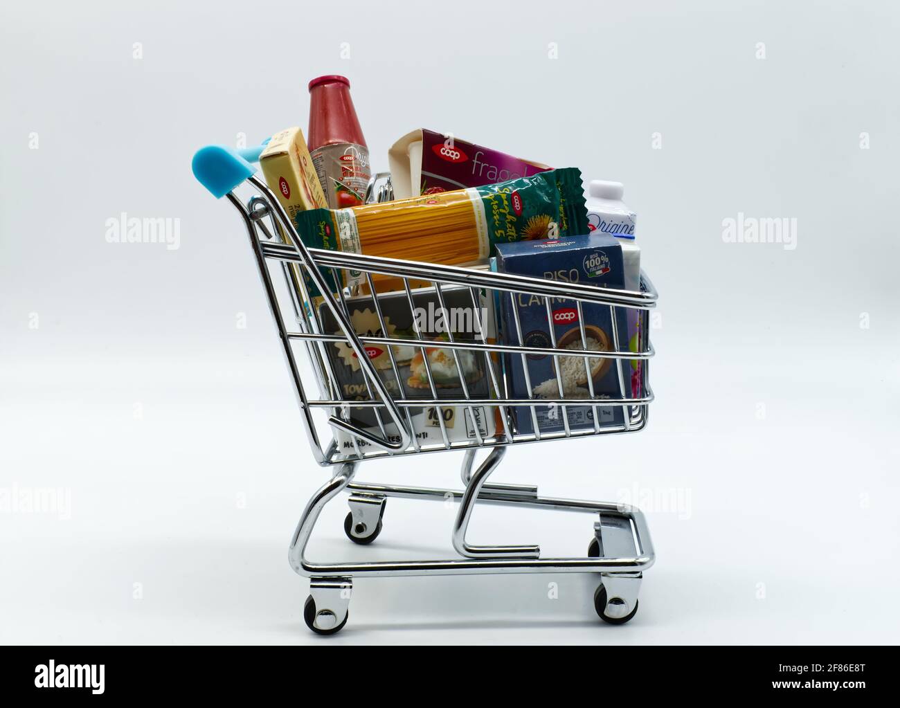 Food Chain Item High Resolution Stock Photography and Images - Alamy