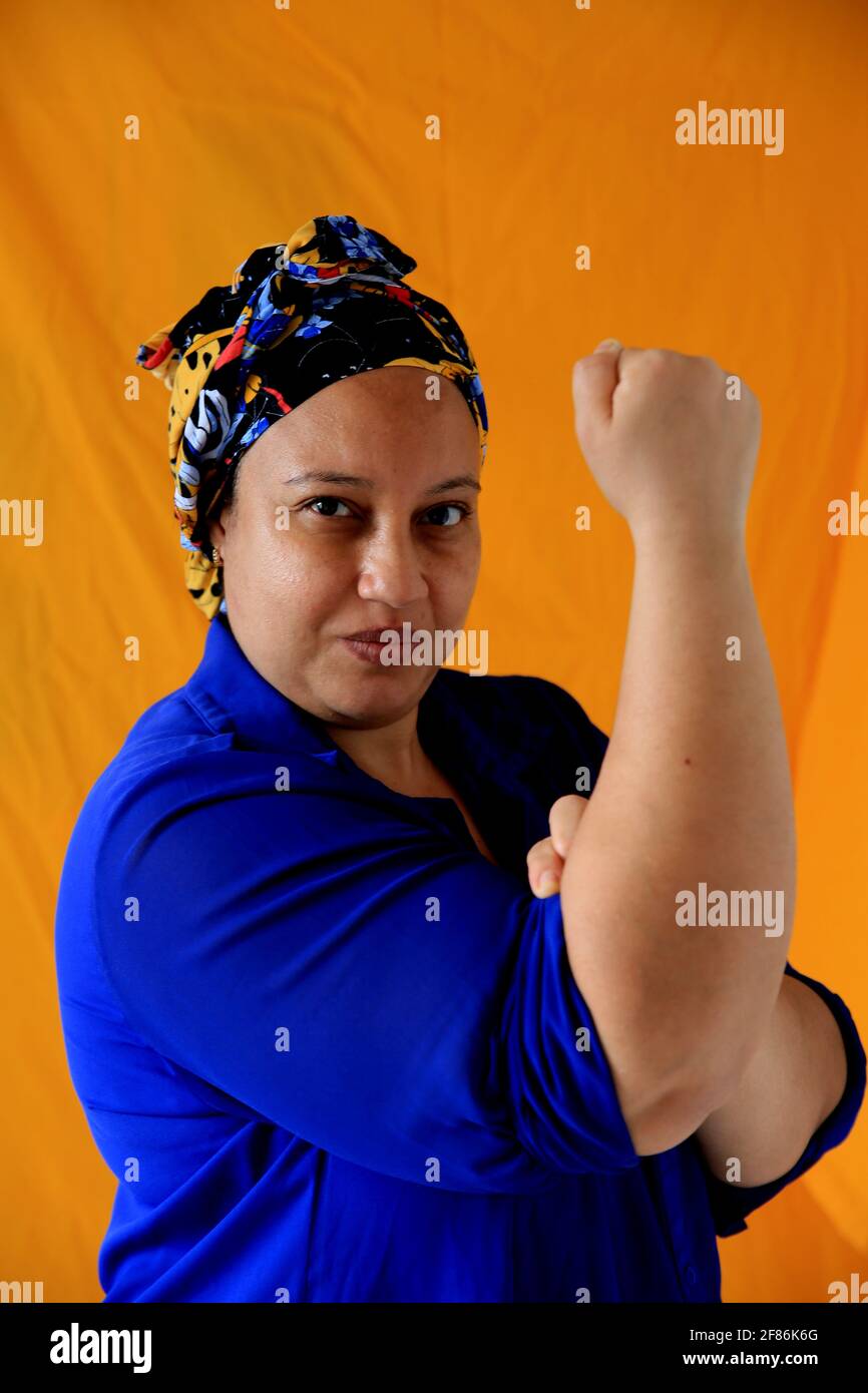 Rosie The Riveter Challenge Hi-res Stock Photography And Images - Alamy