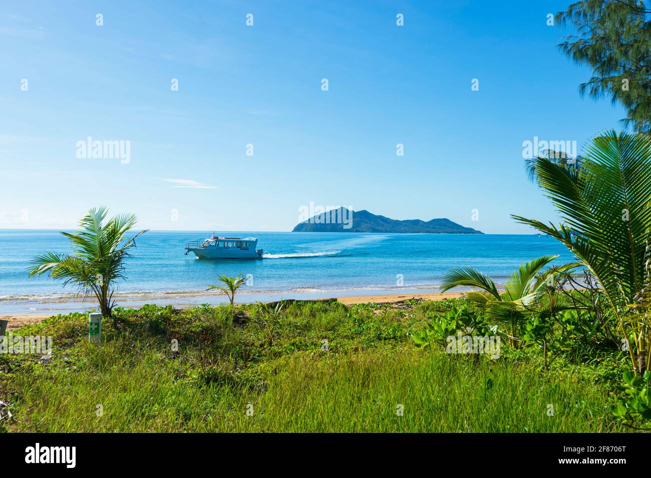 Water taxi between Wongaling and Dunk Island, Mission Beach, Queensland