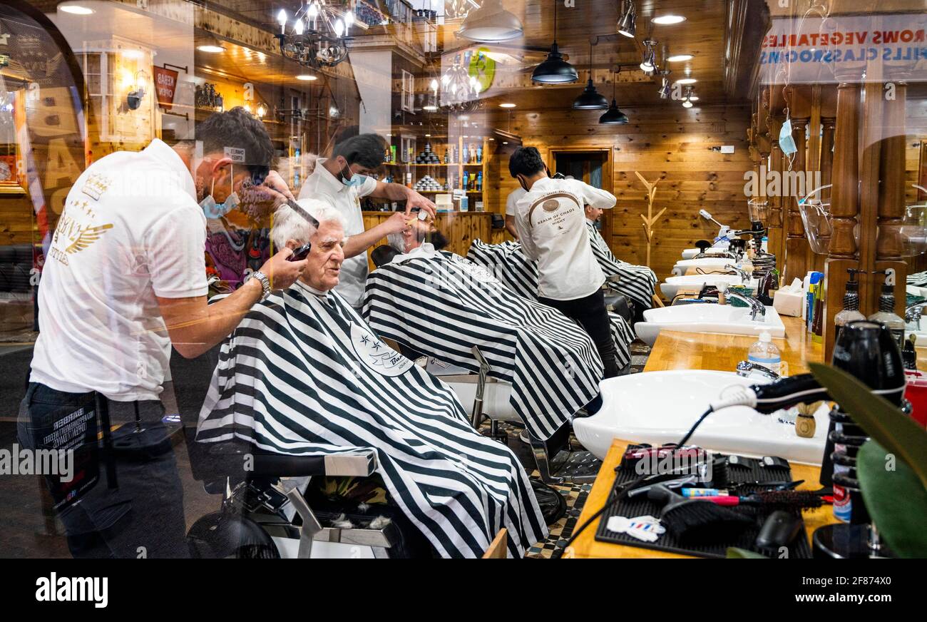Barber shops hires stock photography and images Alamy